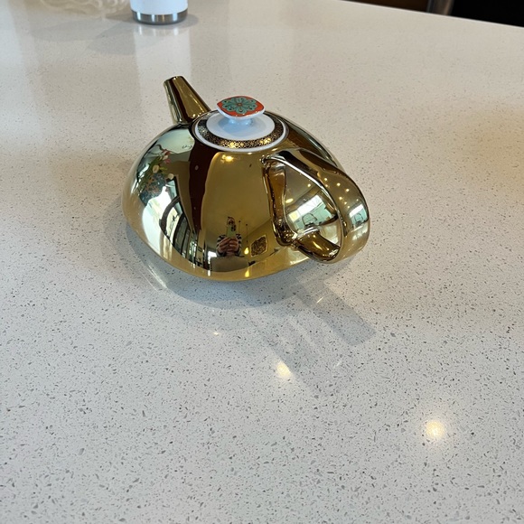 Versace Gold Combi Pot - Picture 3 of 11